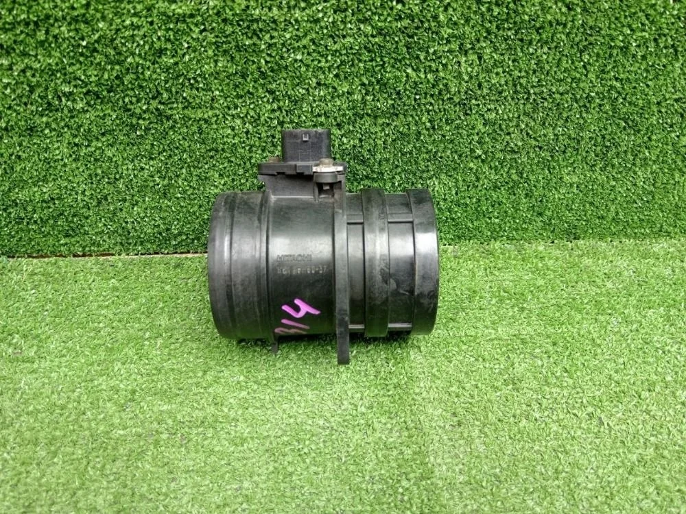 Датчик расхода воздуха Audi Volkswagen Seat Skoda Audi A3 8P рестайлинг 2 (2008—2013)