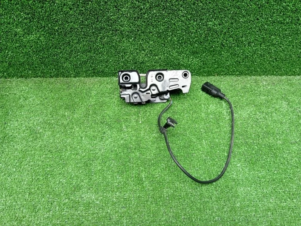 Замок капота Audi A4 Allroad Quattro B8 (2009—2011)