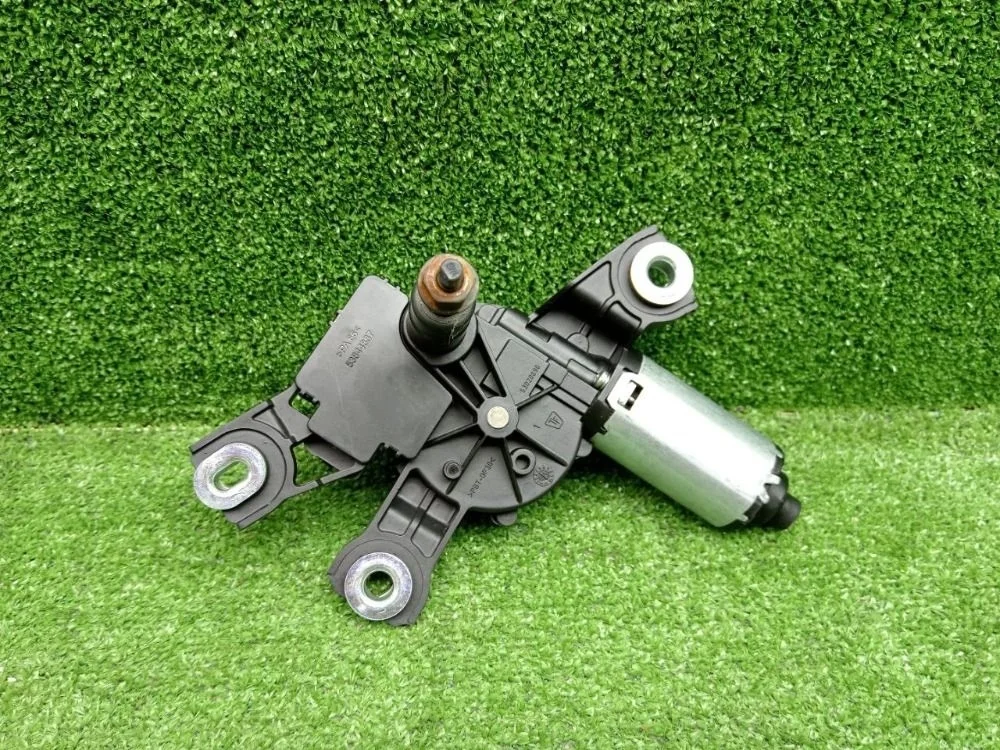 Моторчик заднего дворника Volkswagen Tiguan I (2007—2011)