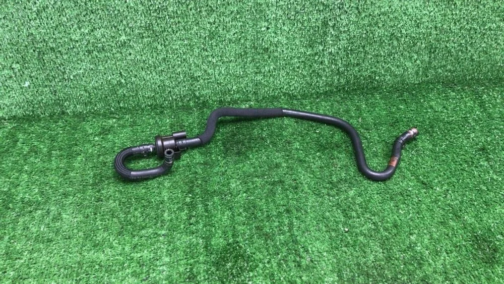 Клапан вентиляции топливного бака Volkswagen Passat B6 (2005—2010)