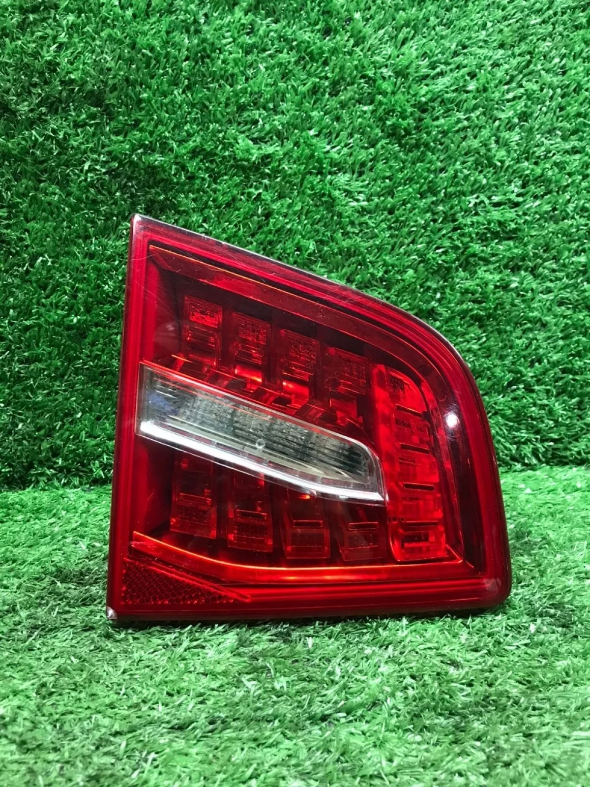 Фонарь задний левый в крышку рестайлинг Audi A6 C6 рестайлинг (2008—2011)