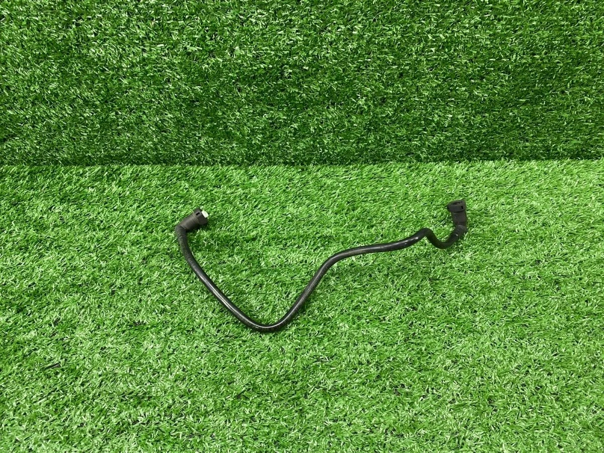 Трубка топливная Audi A4 B8 (2007—2012)