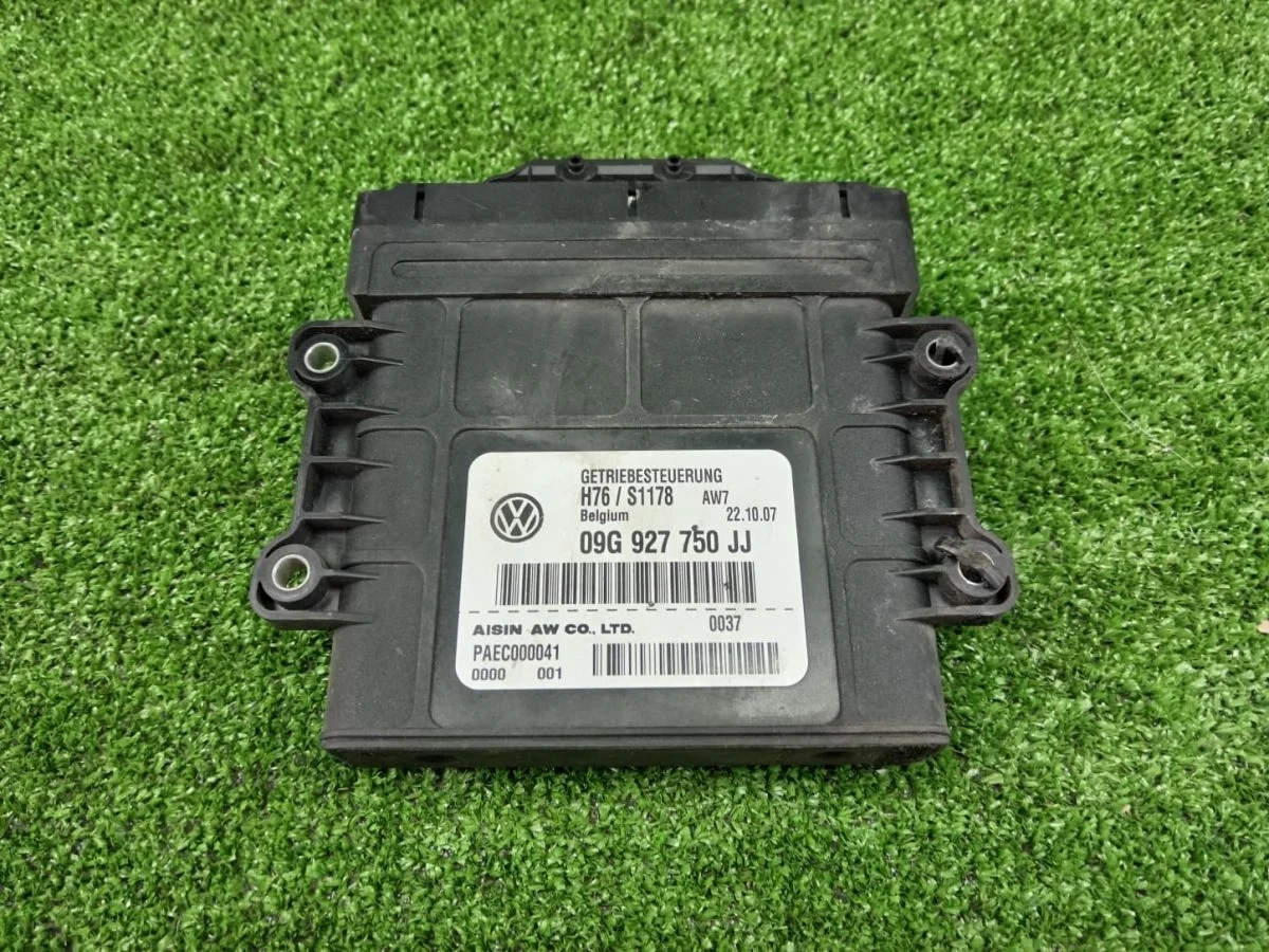 Блок управления АКПП Volkswagen Passat B6 (2005—2010)