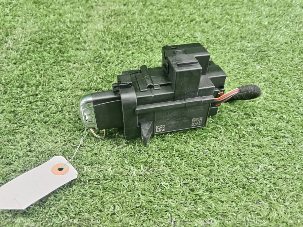 Замок зажигания Audi A4 B8 (2007—2012)