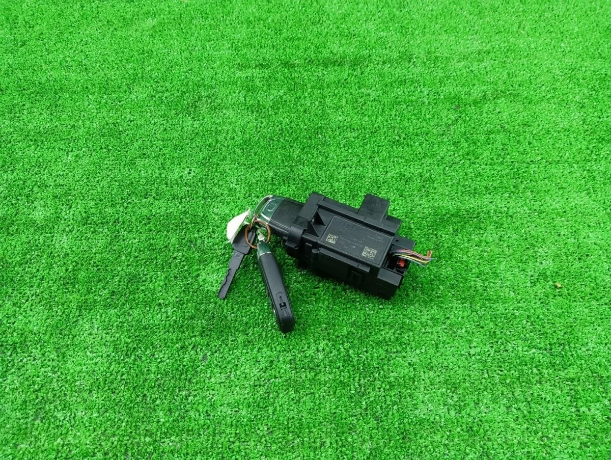 Замок зажигания 8K0909131D Audi A5 I рестайлинг (2011—2016)