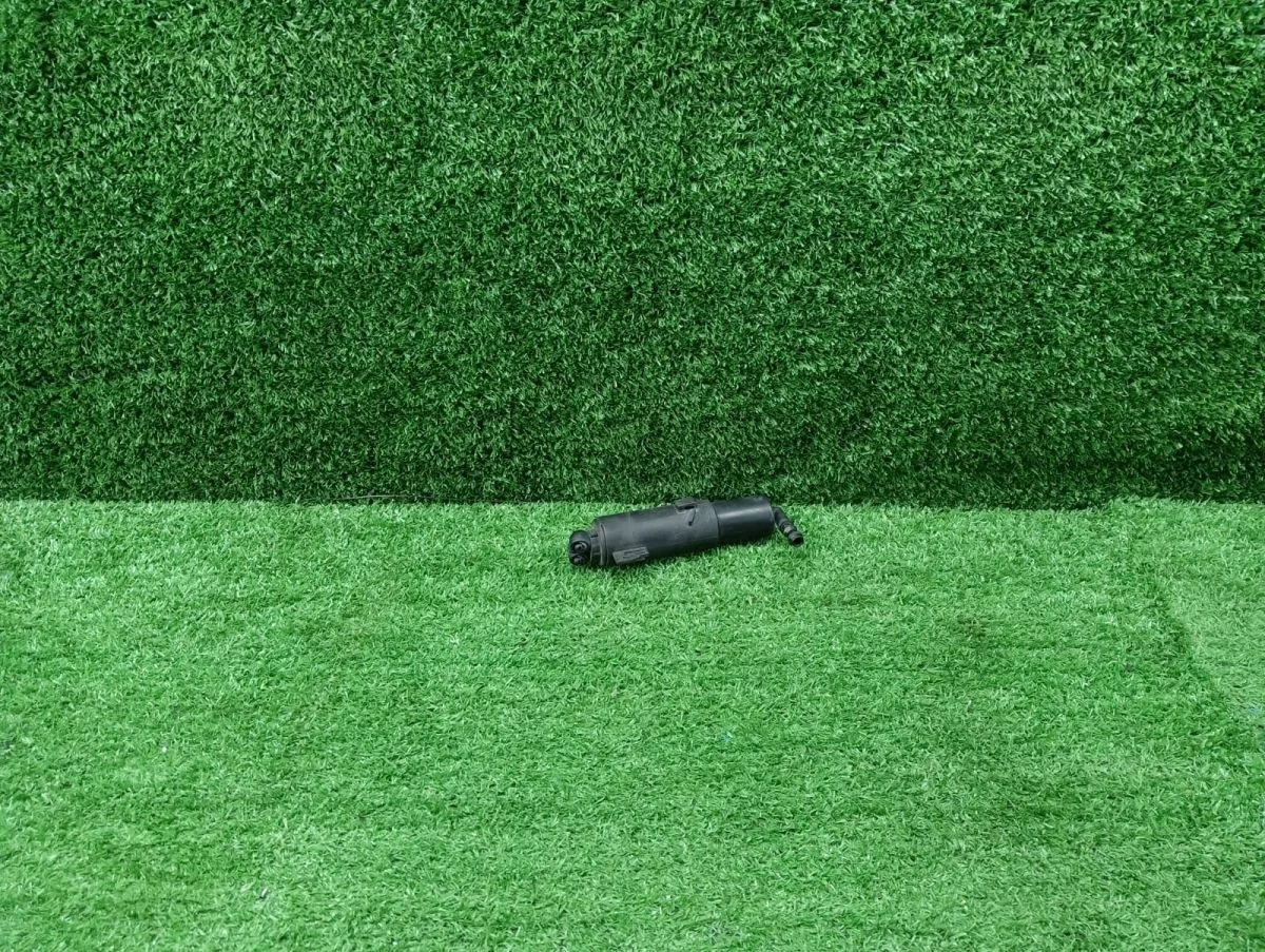 Форсунка омывателя фары левая Audi A5 I (2007—2011)