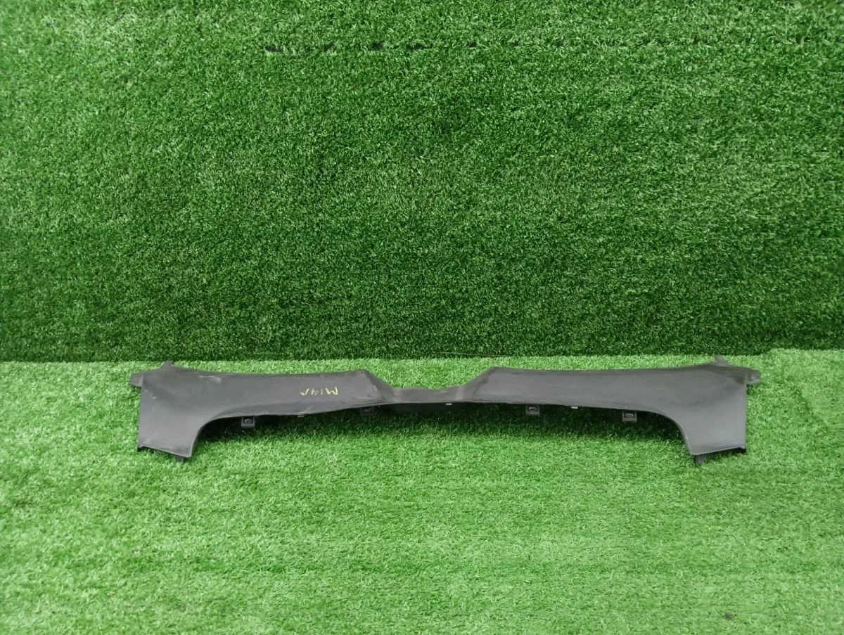 Накладка замка капота Audi A6 C6 рестайлинг (2008—2011)