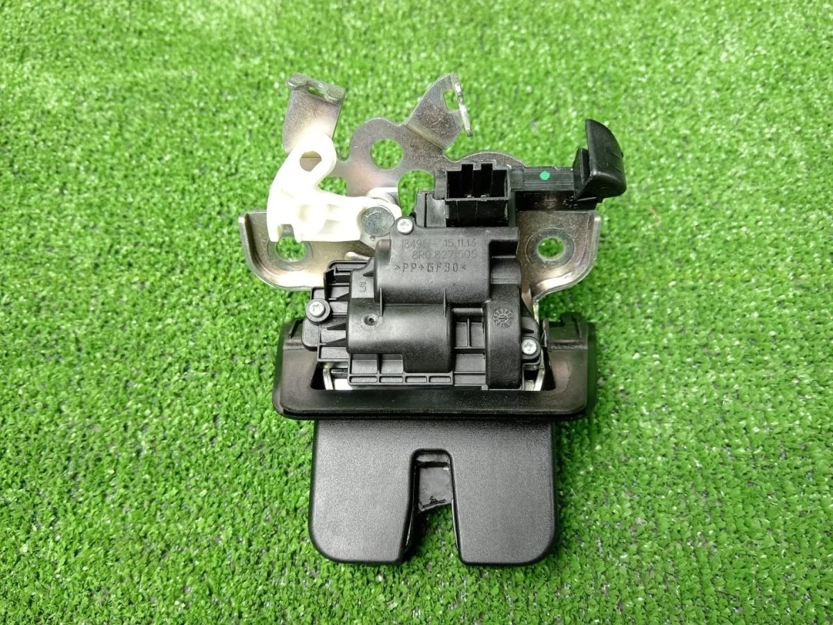 Замок крышки багажника Audi Q3 I (2011—2014)