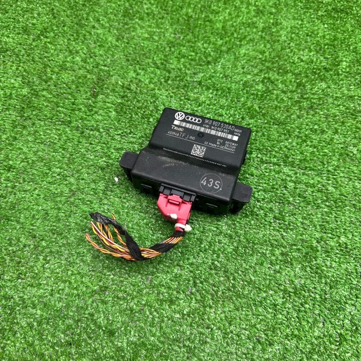 Блок Gataway Volkswagen Scirocco III (2008—2014)