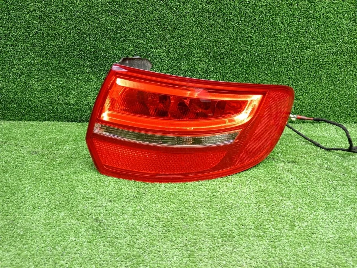 Фонарь задний правый Audi A3 8P рестайлинг 2 (2008—2013)