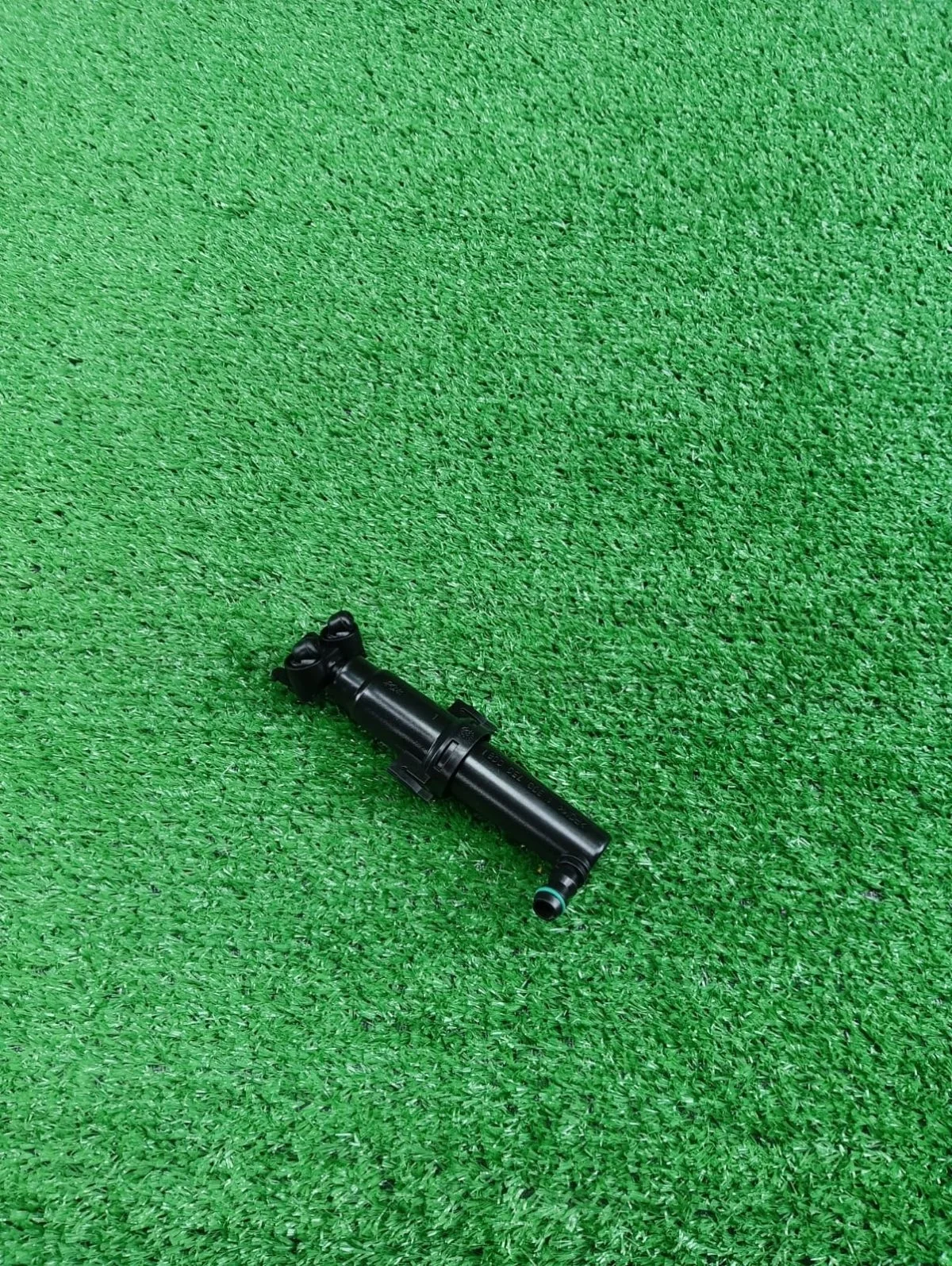 Форсунка омывателя фары правая VW Tiguan 2007-2011 Volkswagen Tiguan I (2007—2011)