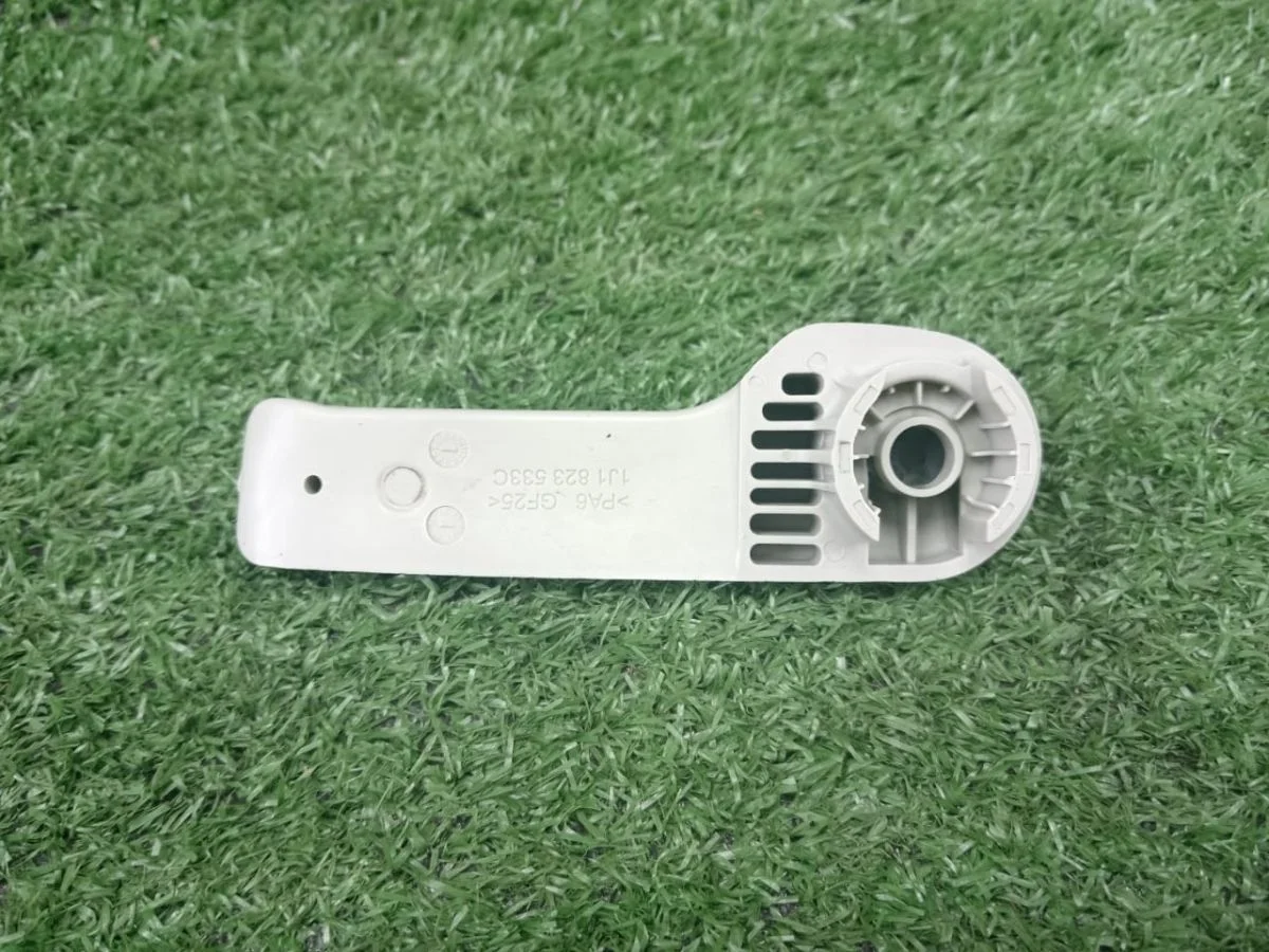 Ручка капота VW Skoda Seat Volkswagen Golf Mk6 (2008—2012)