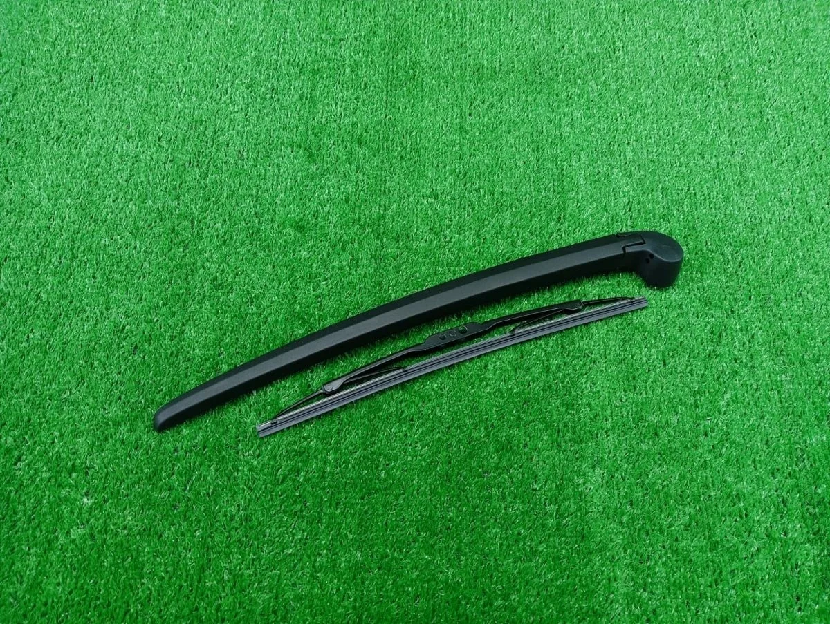 Поводок стеклоочистителя заднего Audi A6 C6 (2004—2008)