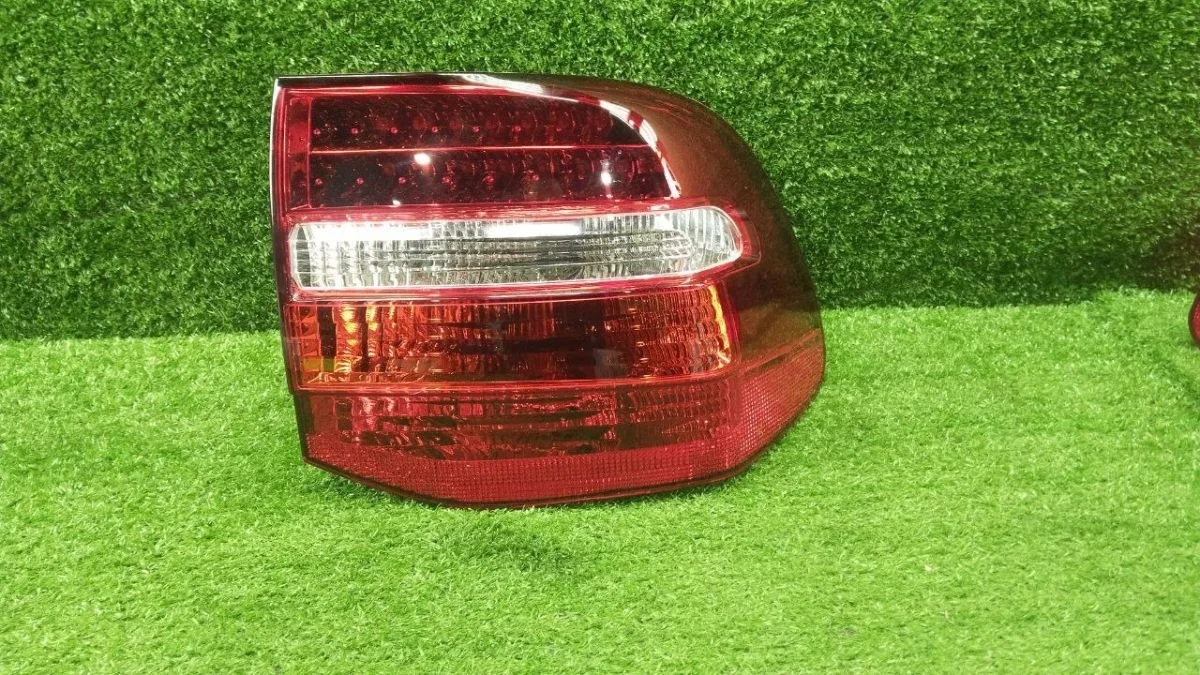 Фонарь правый Porsche Cayenne 957 Porsche Cayenne I рестайлинг (2007—2010)
