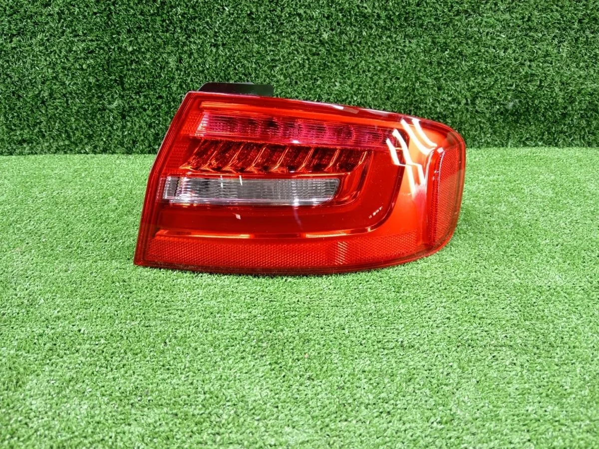 Фонарь задний Audi A4 B8 рестайлинг (2011—2015)