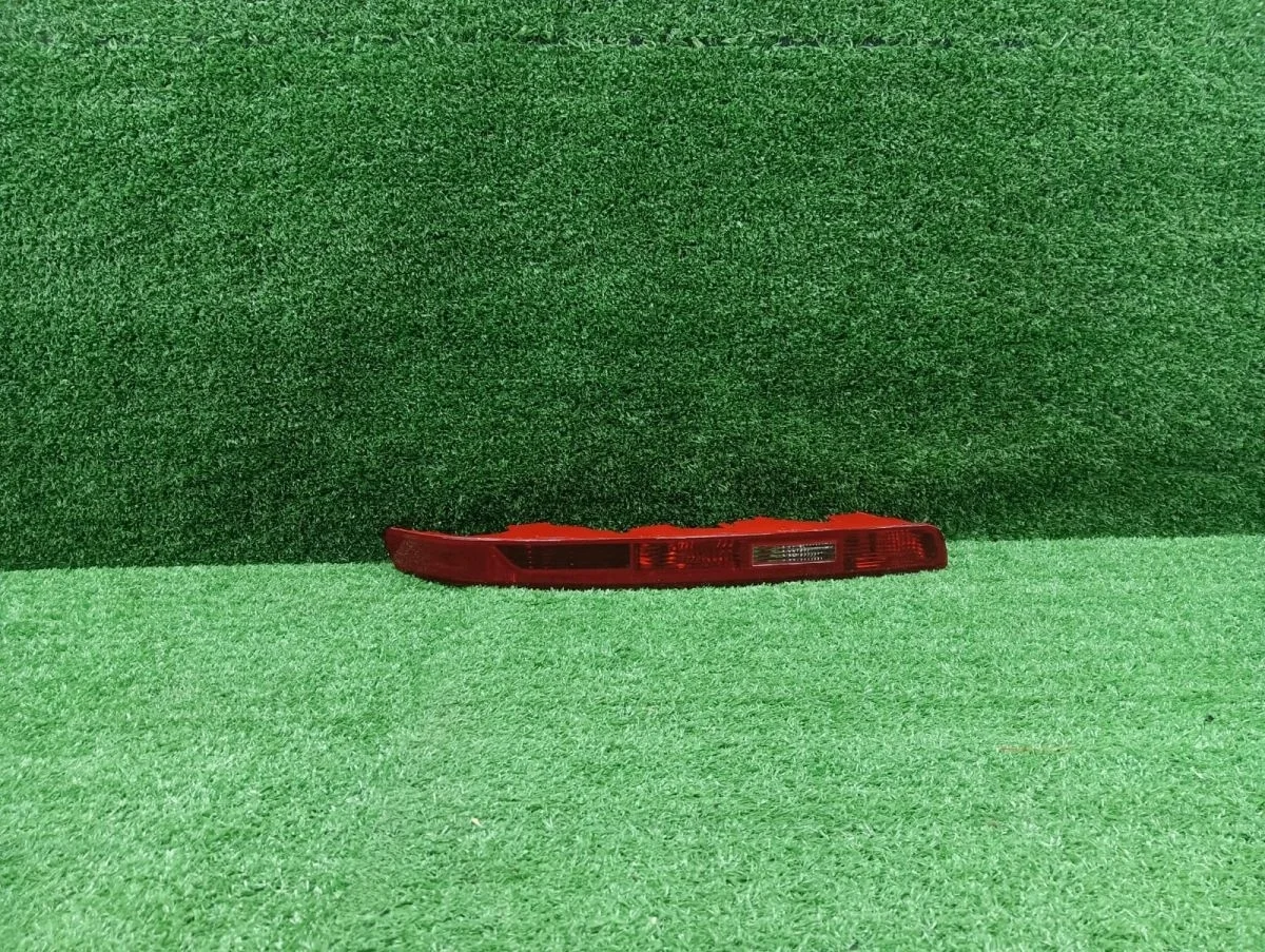 Фонарь в бампер левый Audi Q7 2006-2015 Audi Q7 4L (2005—2009)