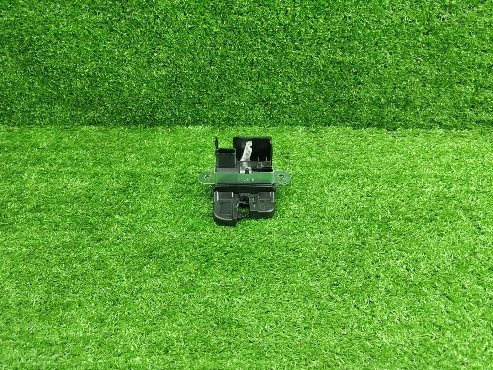 Замок крышки багажника Volkswagen Tiguan Volkswagen Tiguan I (2007—2011)