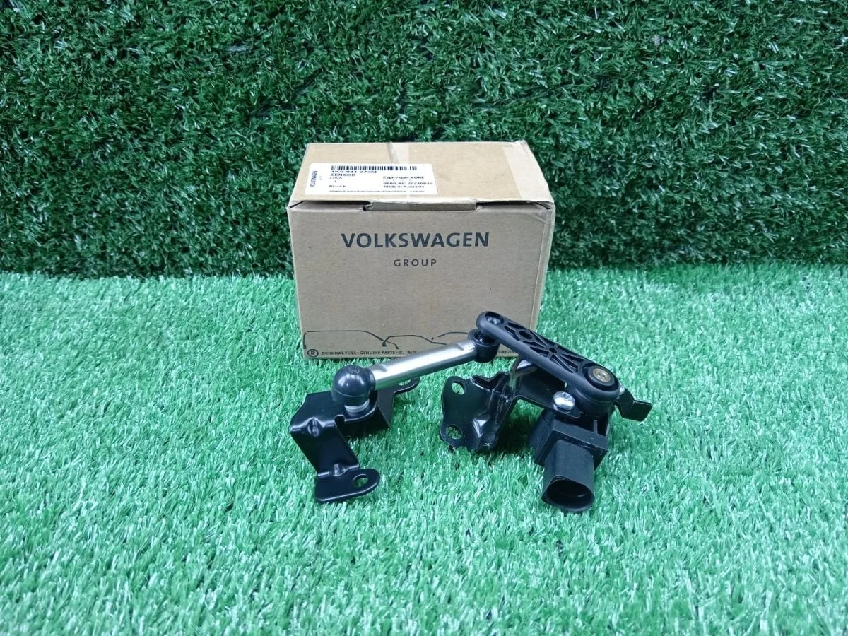 Датчик дорожного просвета Audi Volkswagen Volkswagen Golf Mk6 (2008—2012)