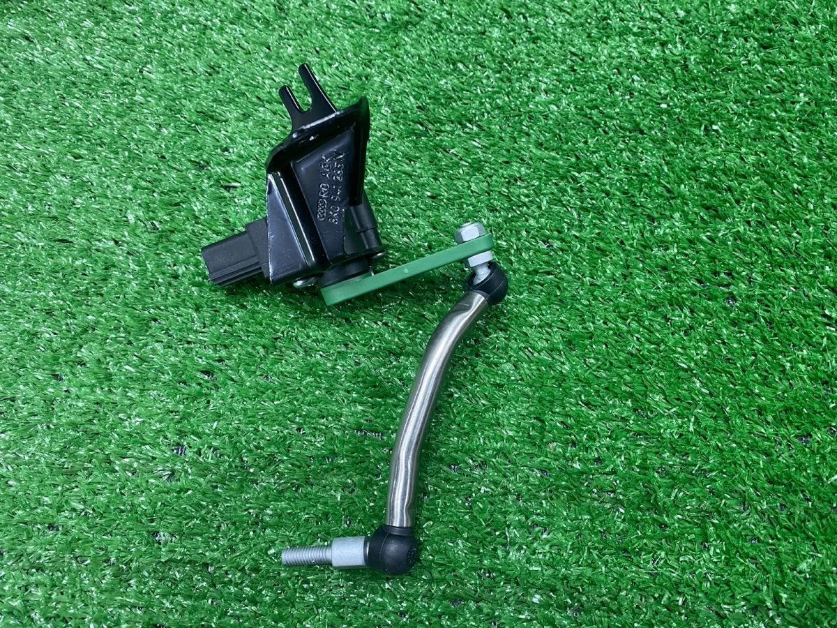 Датчик дорожного просвета Audi S4 B8 (2008—2011)