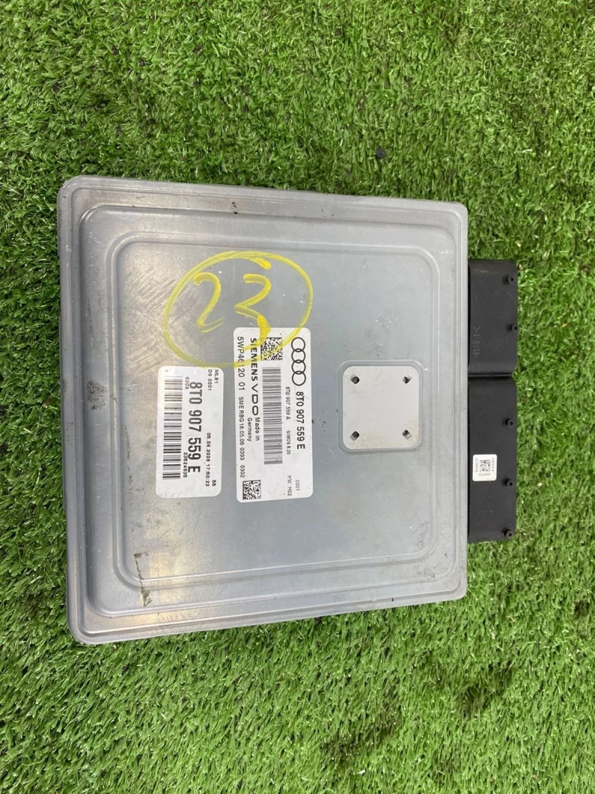 Блок управления двигателем Audi A4 B8 (2007—2012)