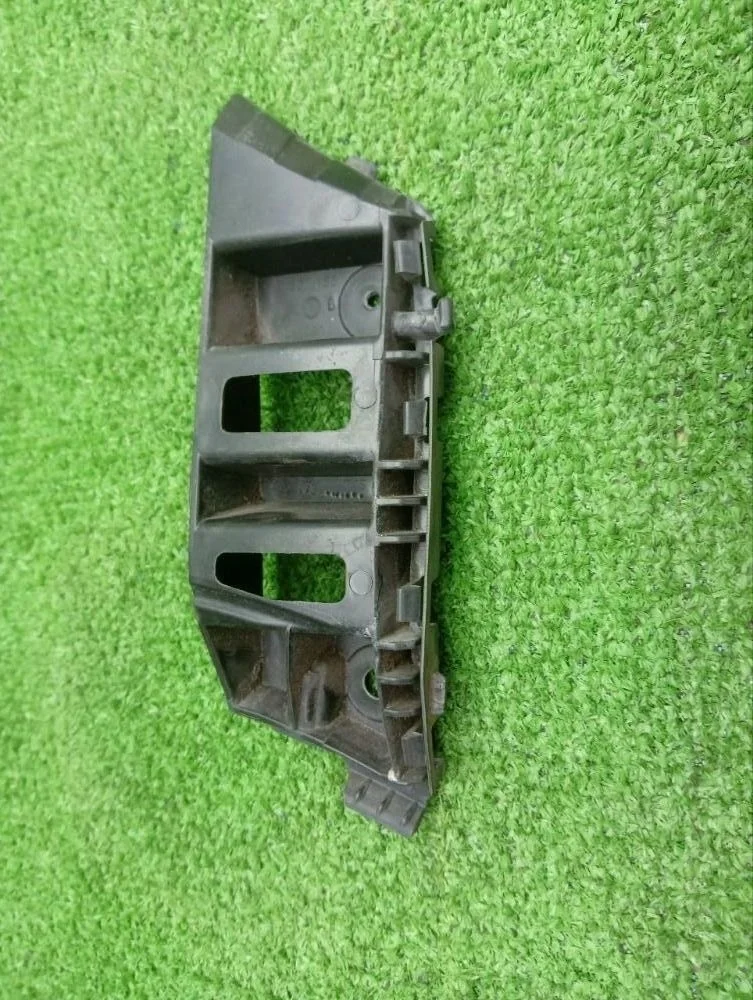 Кронштейн переднего бампера левый Volkswagen Tiguan I (2007—2011)