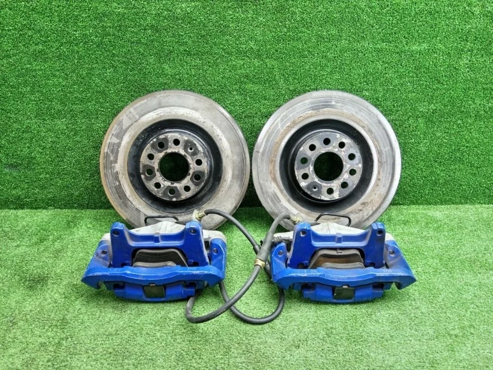 тормоза передние комплект Volkswagen Passat B6 (2005—2010)