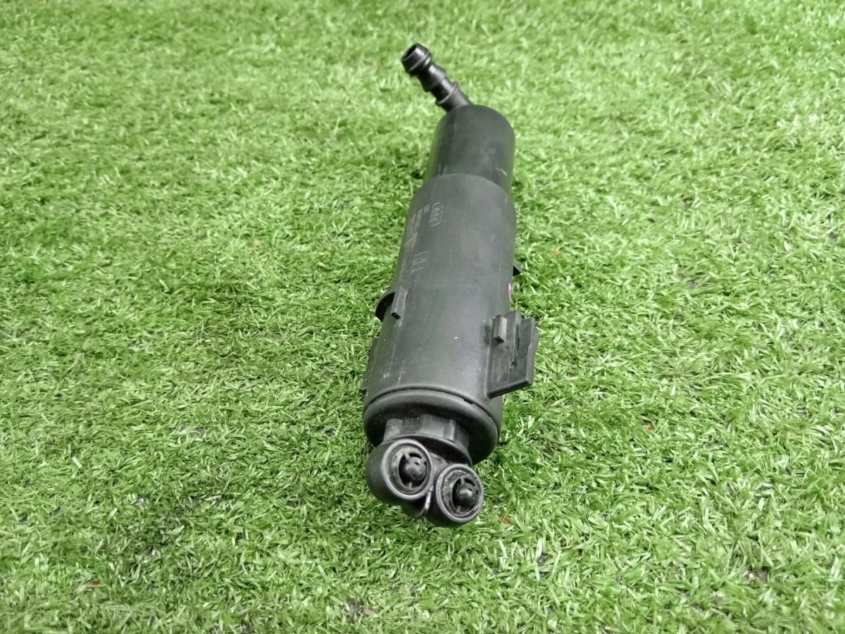 Форсунка омывателя фары Audi A4 Allroad Quattro B8 (2009—2011)