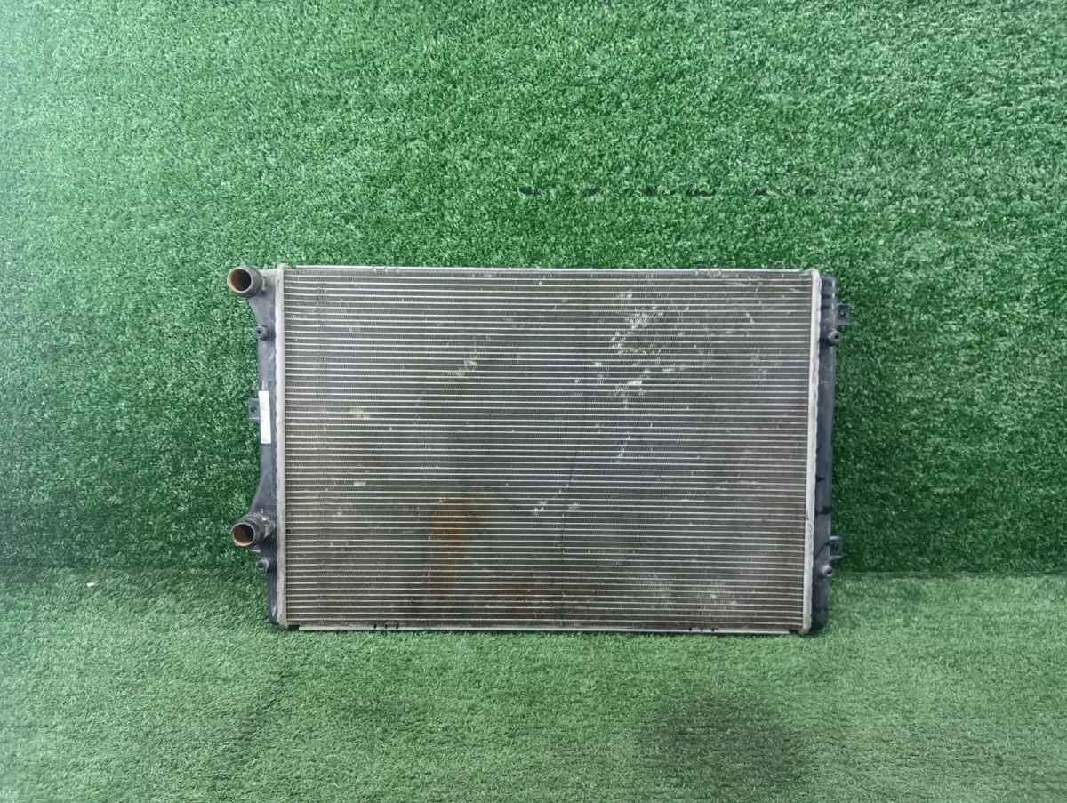 Радиатор охлаждения Volkswagen Passat CC B6 рестайлинг (2012—2017)