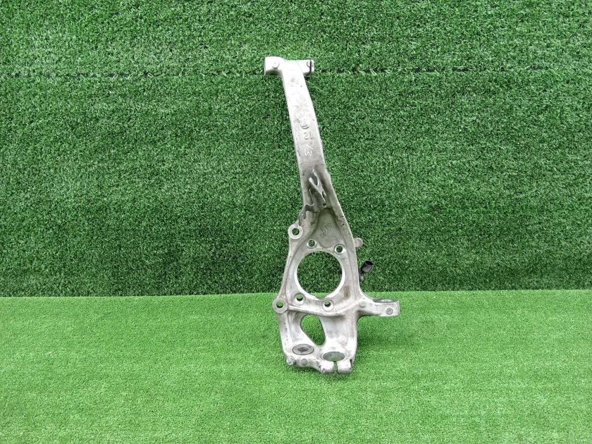 Кулак поворотный левый Audi A4 A5 A6 A7 Q5 рест KSM Audi A6 C7 (2011—2014)