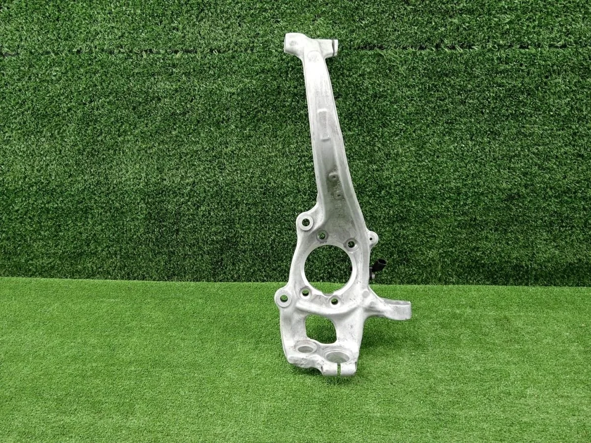 Кулак поворотный левый Audi A4 A5 A6 A7 Q5 рест KSM Audi A6 C7 (2011—2014)