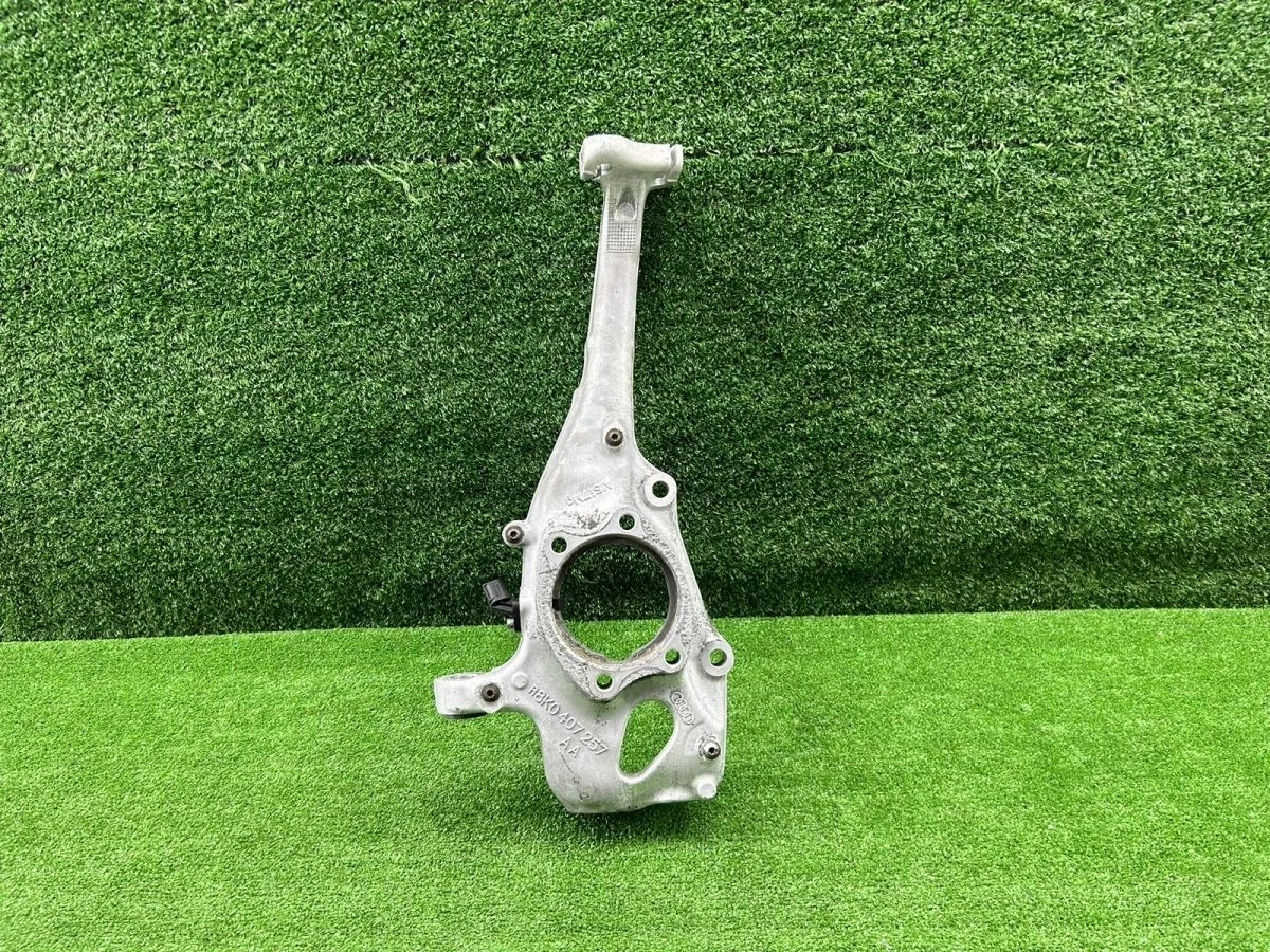 Кулак поворотный левый Audi A4 A5 A6 A7 Q5 рест KSM Audi A6 C7 (2011—2014)