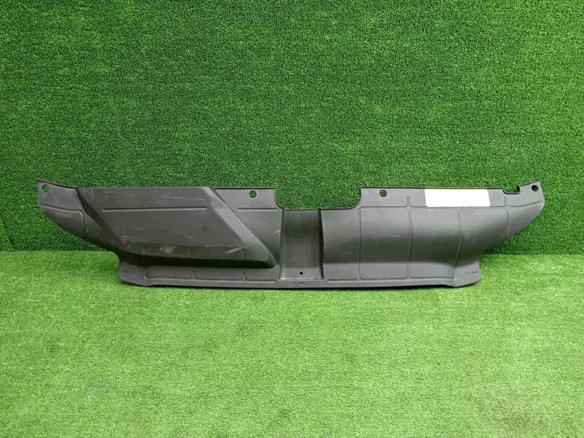 Кожух замка капота Audi A4 Allroad Quattro B8 рестайлинг (2011—2016)