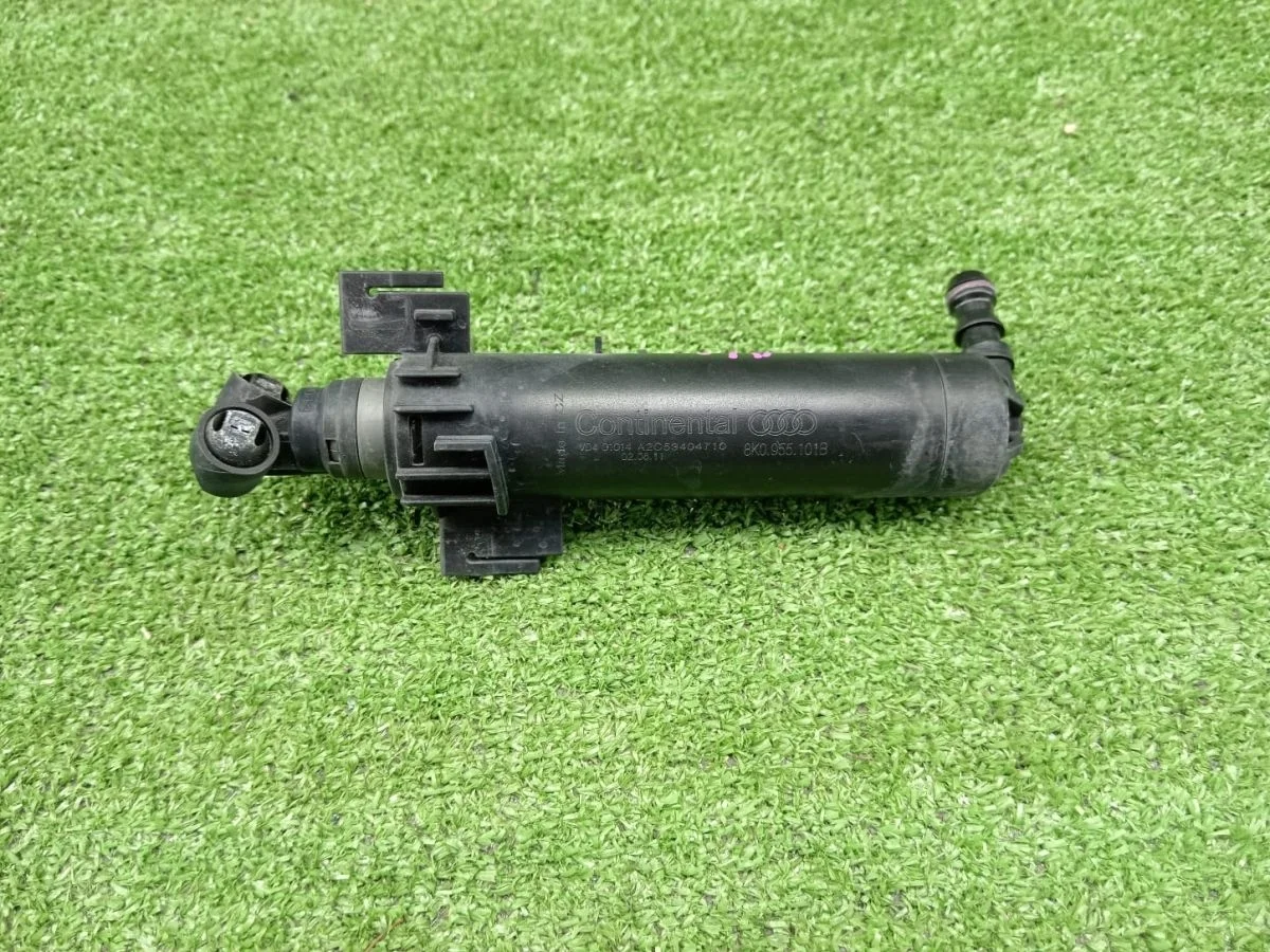 Форсунка омывателя фары Audi A4 B8 (2007—2012)