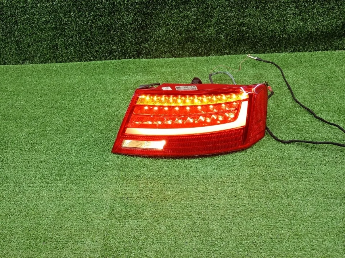 Фонарь задний правый Audi A5 8T Liftback рест 2011- Audi A5 I (2007—2011)