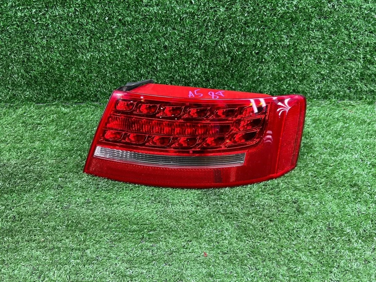 Фонарь задний правый Audi A5 I (2007—2011)