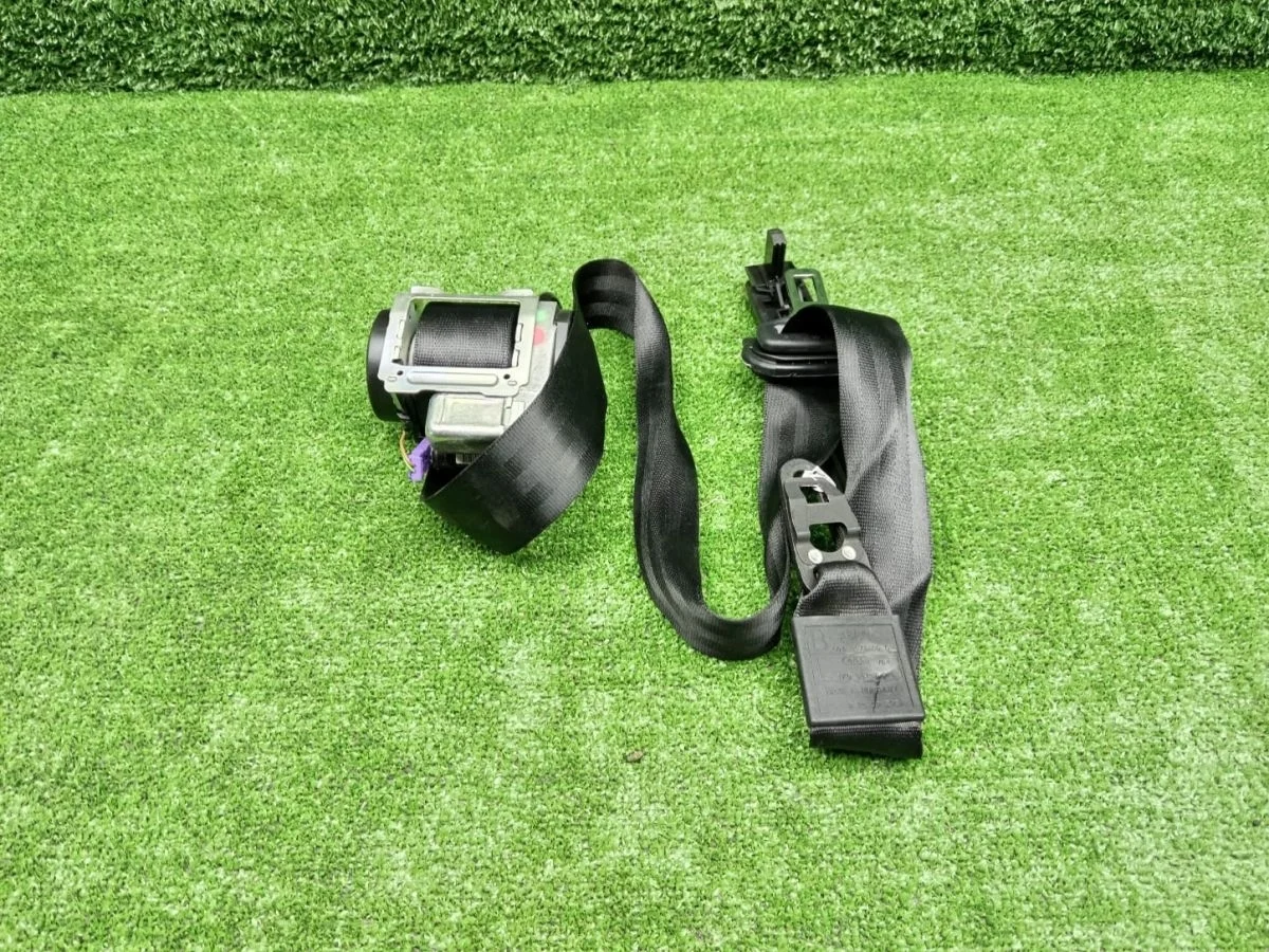 Ремень безопасности передний левый Audi A6 C6 рестайлинг (2008—2011)