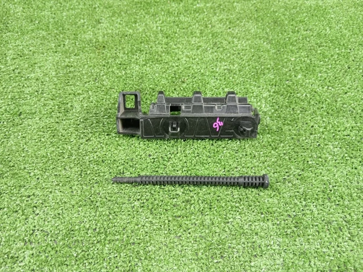 Крепление бампера заднее левое Audi A6 C7 (2011—2014)