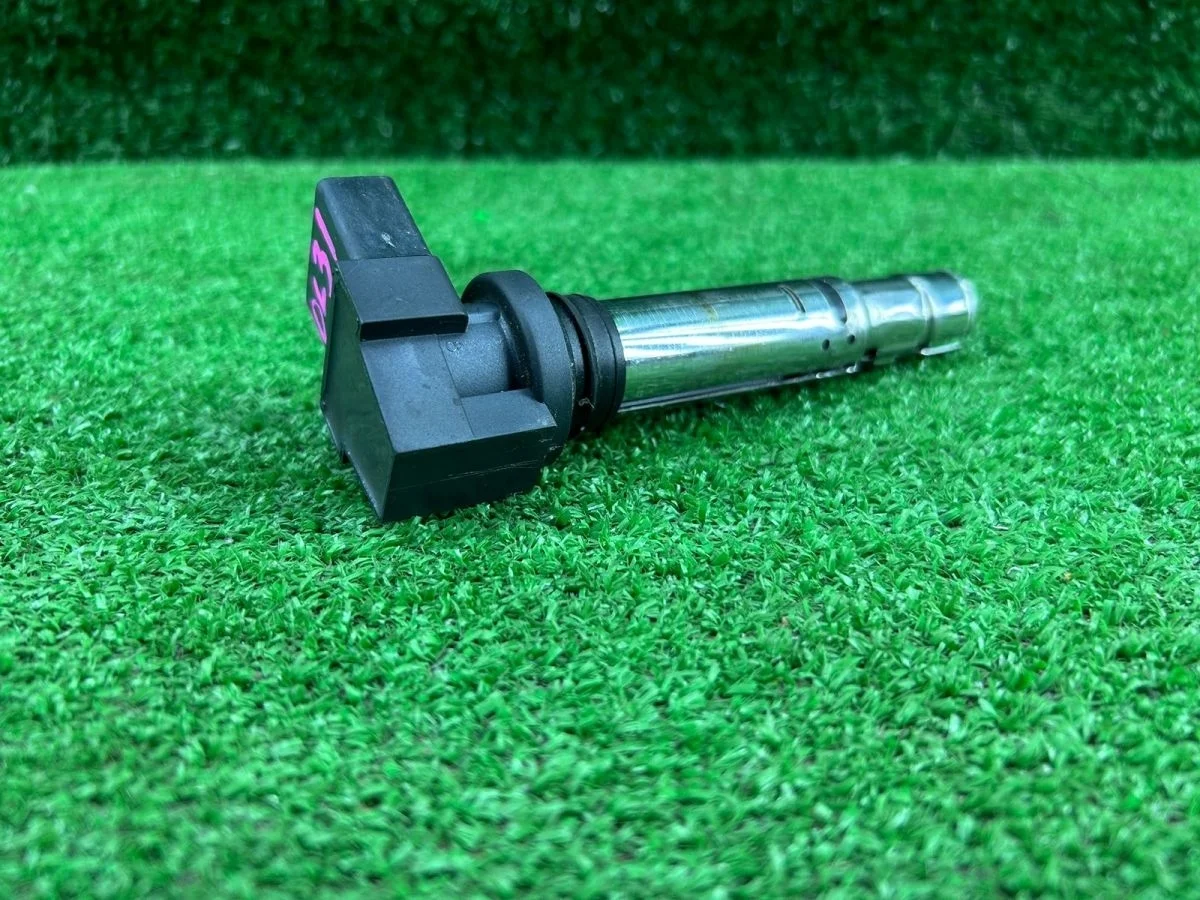 Катушка зажигания 036905715F Volkswagen Passat B7 (2010—2015)