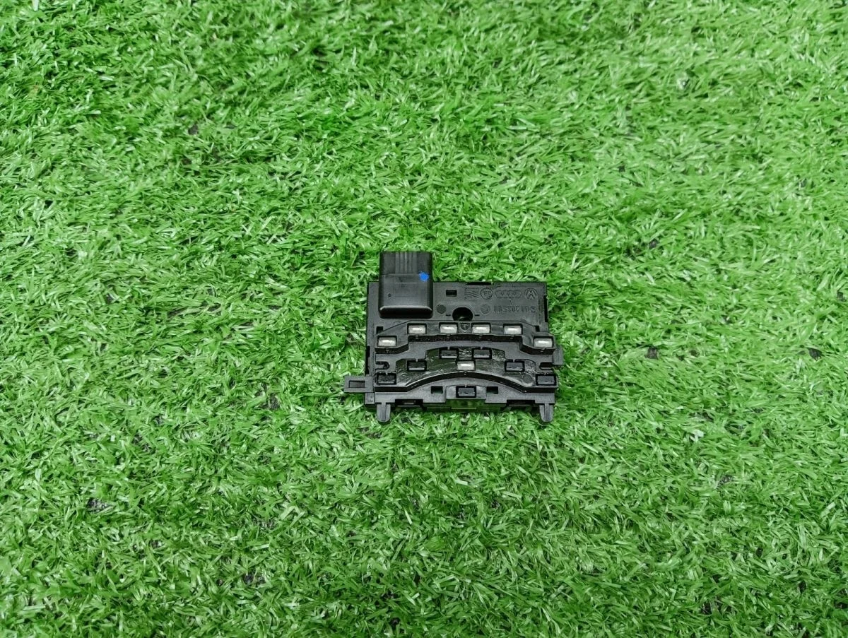 Датчик угла поворота руля Audi A3 8P рестайлинг 2 (2008—2013)