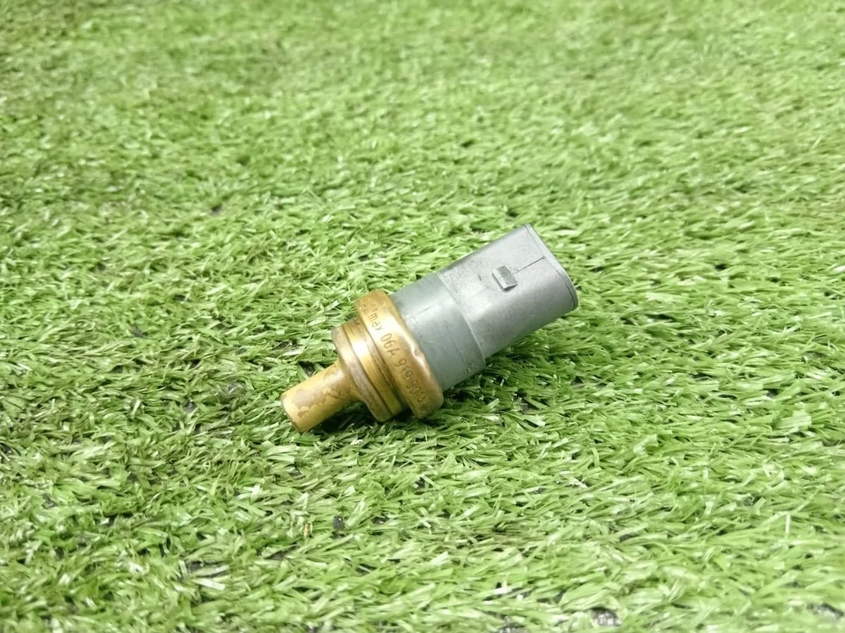 Датчик температуры Audi A6 C6 рестайлинг (2008—2011)