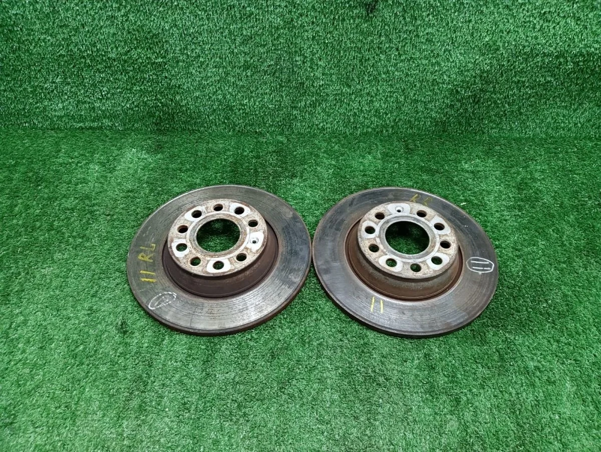 Диски тормозные задние Audi A3 8P рестайлинг 2 (2008—2013)