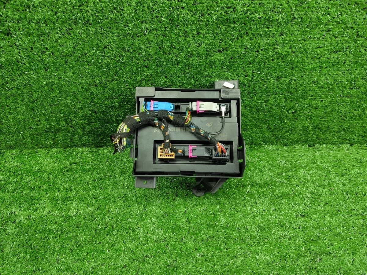 Блок комфорта 8K0907064AG Audi A4 B8 (2007—2012)