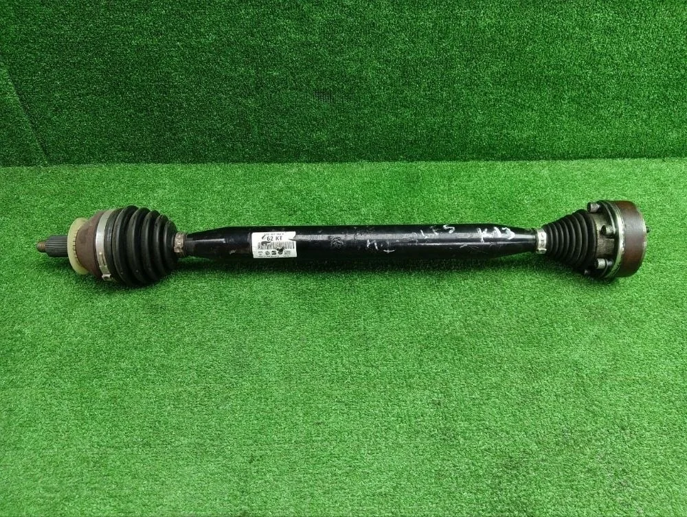 Привод передний правый Audi A1 8X (2010—2015)