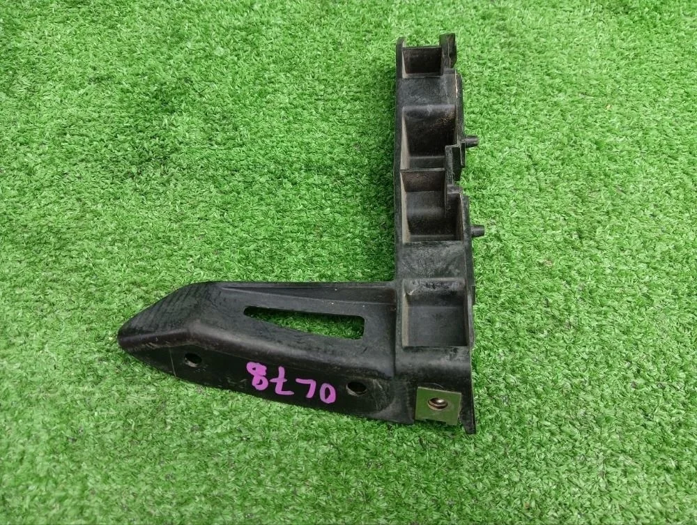 Кронштейн переднего бампера Audi TT 8J рестайлинг (2010—2014)