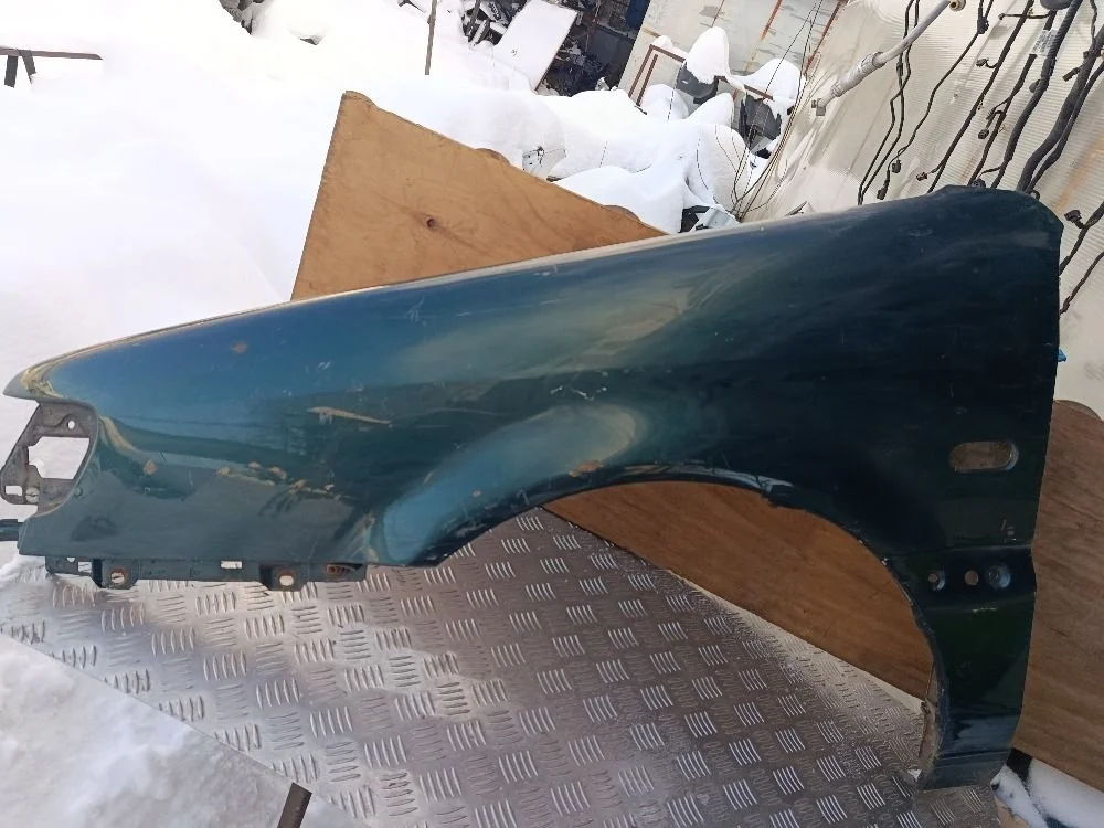 Крыло Volkswagen Passat B4 (1993—1997) б.у 3A0821021B