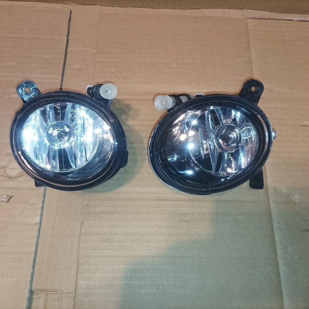 Фара противотуманная Audi A4 B8 (2007—2012) новый 8T0941699
