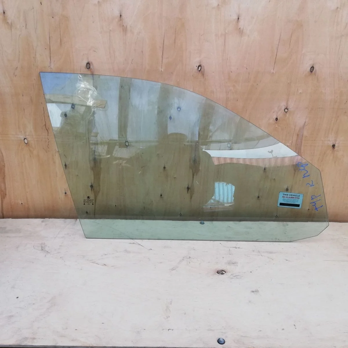 Стекло двери передней Skoda Octavia I (1996—2000) б.у 1u4845202a