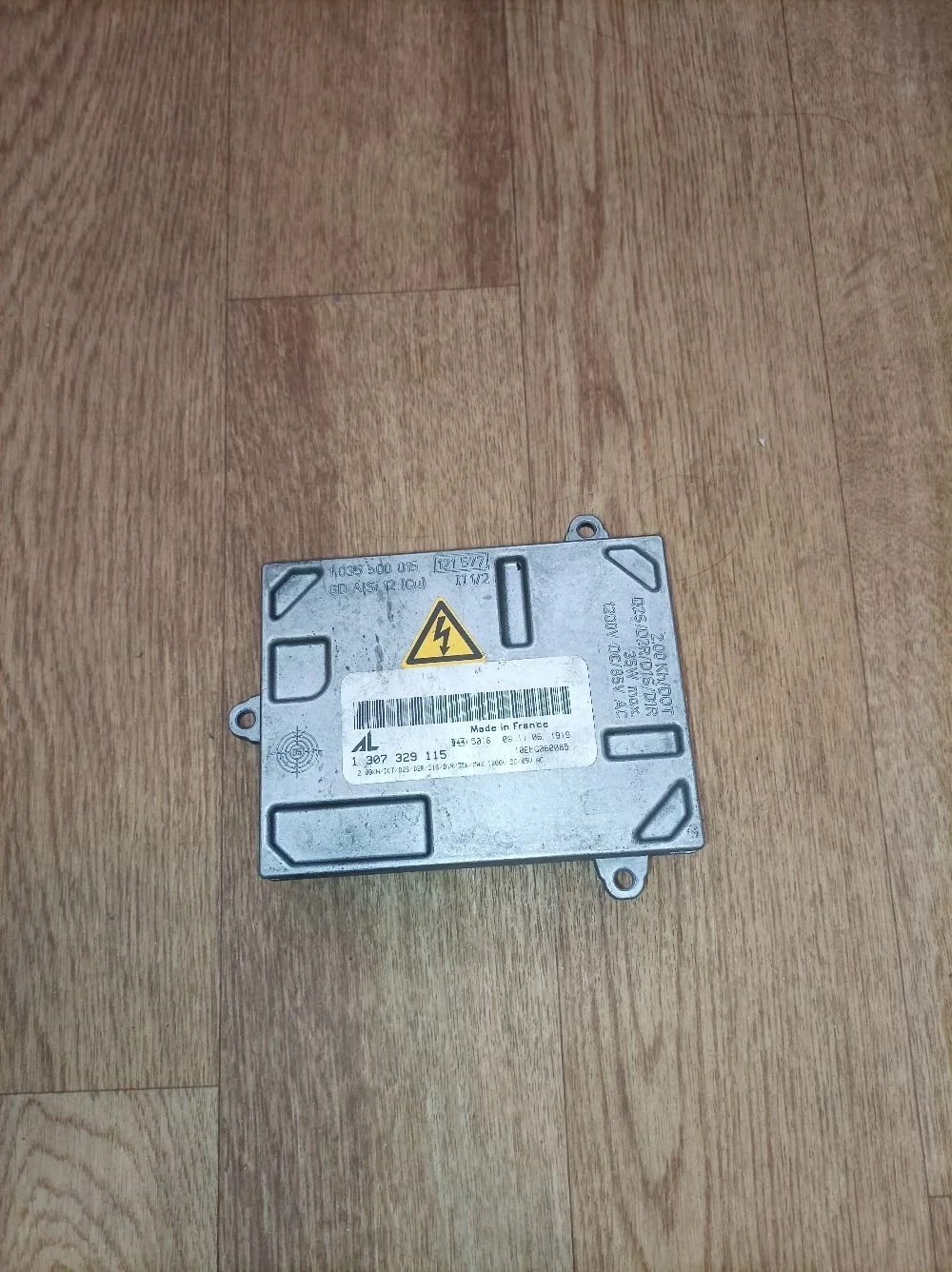 Блок розжига ксенона Volkswagen Passat CC B6 (2008—2012)