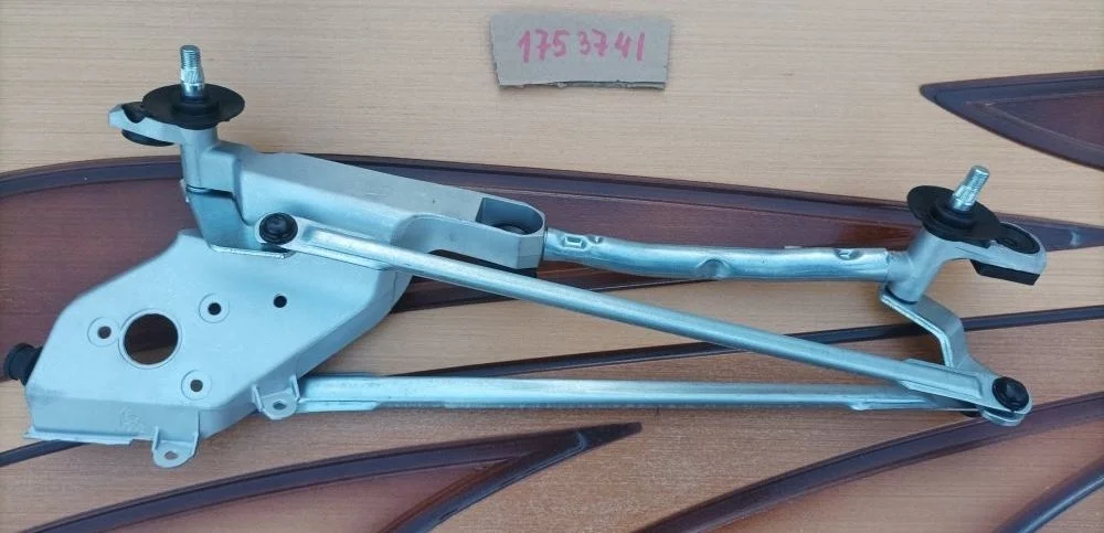 Трапеция стеклоочистителей Ford Fiesta Mk6 (2008—2013)