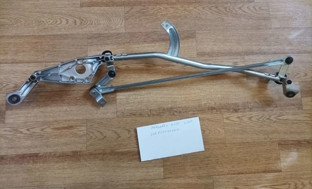 Трапеция стеклоочистителей Mercedes-Benz C-класс W205/S205/C205/A205 (2014—2018)